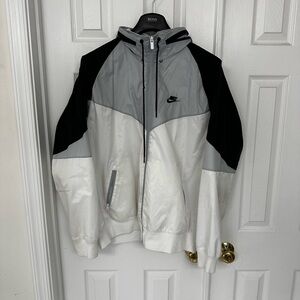Nike Men’s Black, Gray & White Colorblock Windbreaker Hoodie